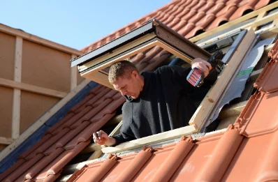 Pose de fenêtres de toit Velux à Kirrberg
